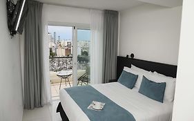 Cyan Recoleta Hotel